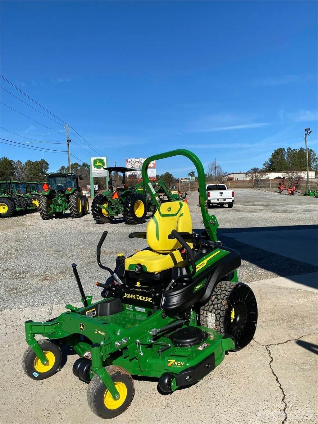 John Deere Z950M Sekačky s nulovým poloměrem otáčení