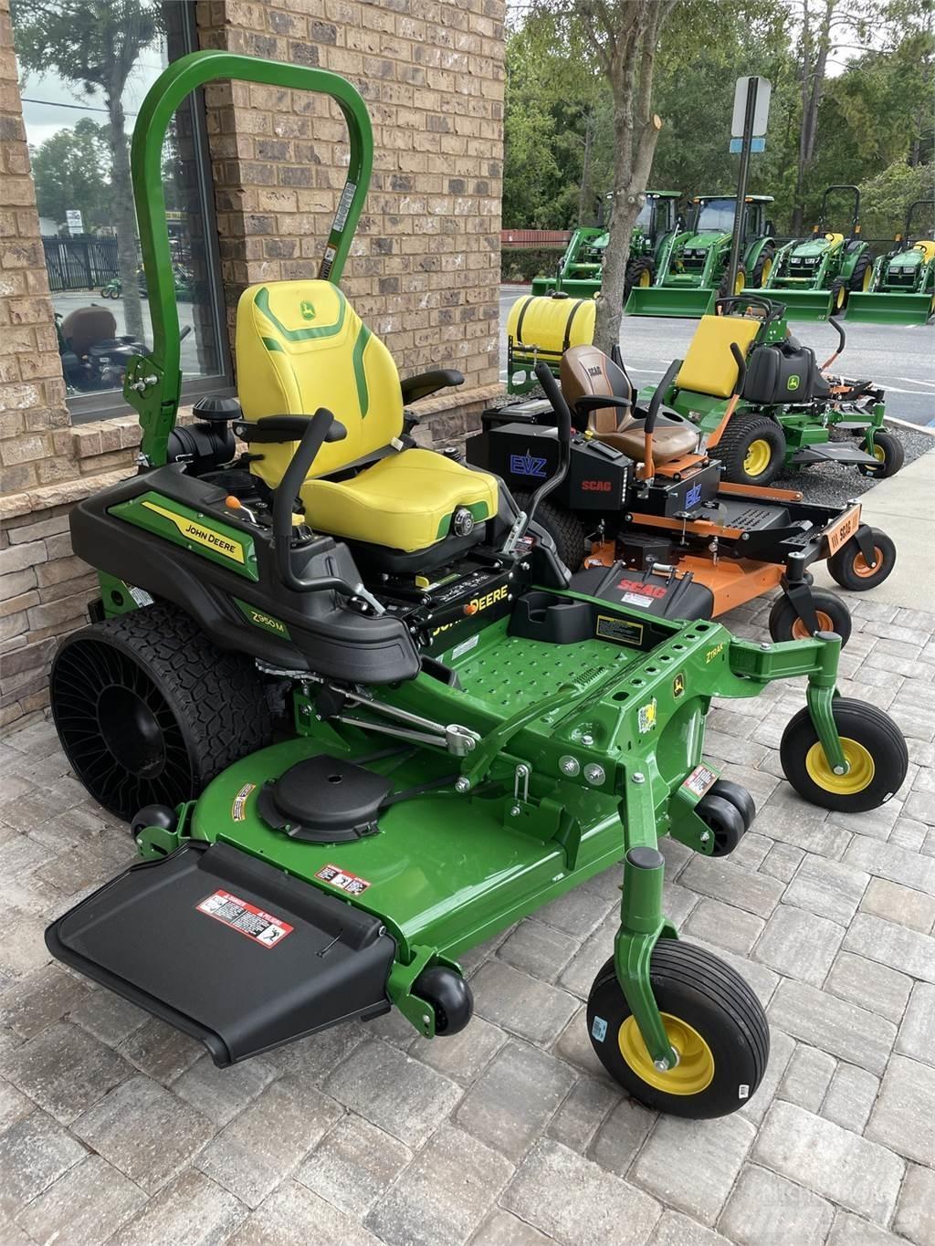 John Deere Z950M Sekačky s nulovým poloměrem otáčení