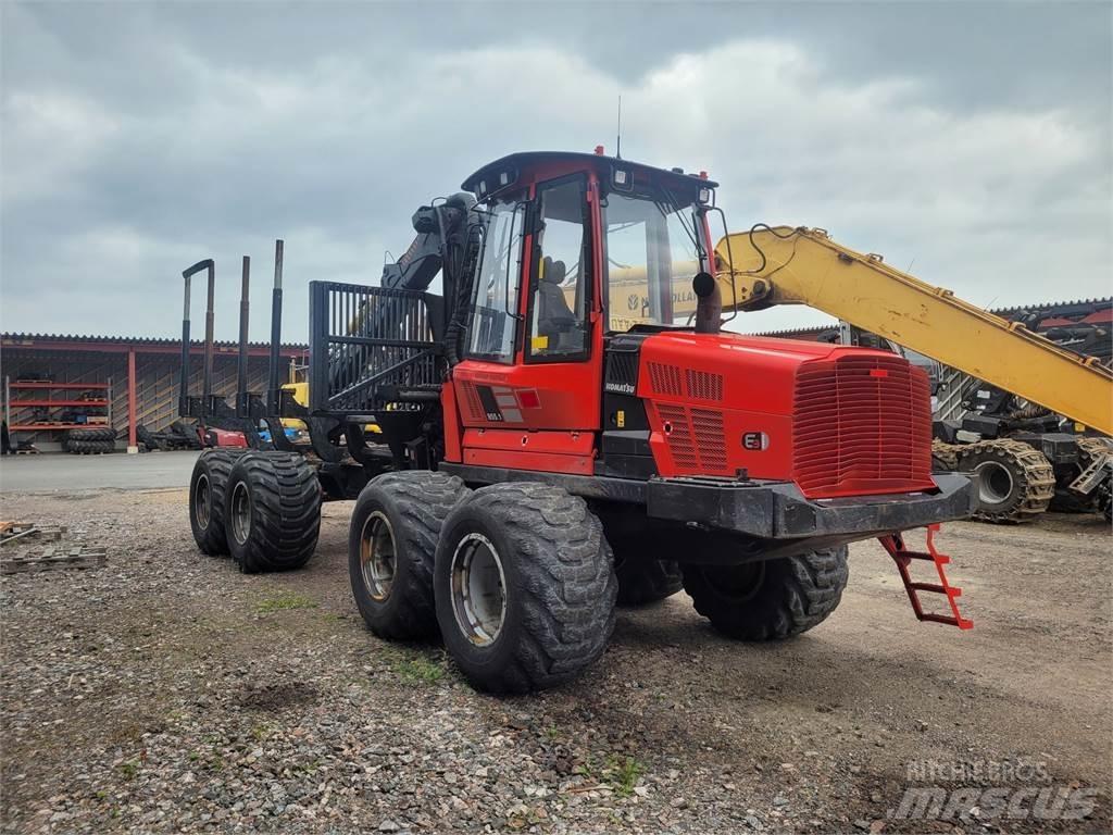 Komatsu 855 Vyvážecí traktory