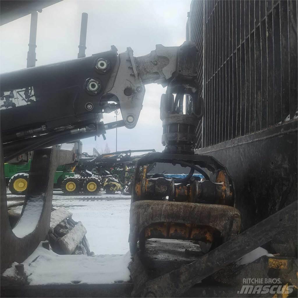 Komatsu 855 Vyvážecí traktory