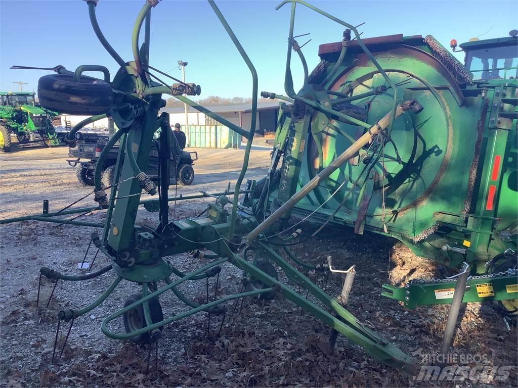 Krone kw-550 Obraceče a shrabovače sena