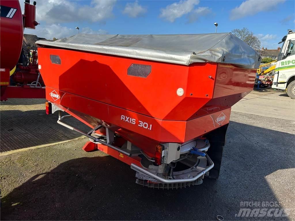 Kuhn Axis 30.1 Rozmetadlo minerálních hnojiv