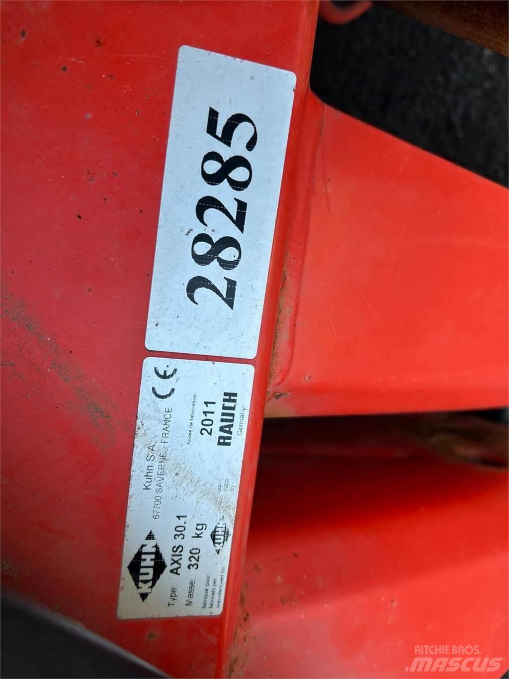 Kuhn Axis 30.1 Rozmetadlo minerálních hnojiv
