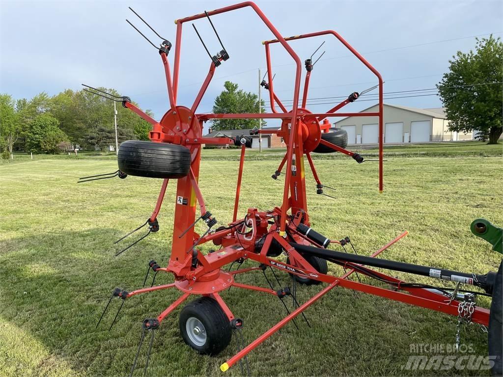 Kuhn GF5202THA Obraceče a shrabovače sena