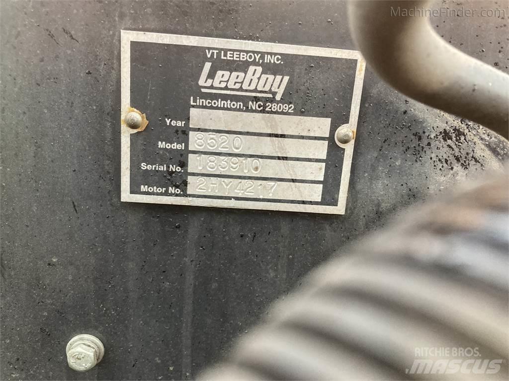 LeeBoy 8520 Finišery