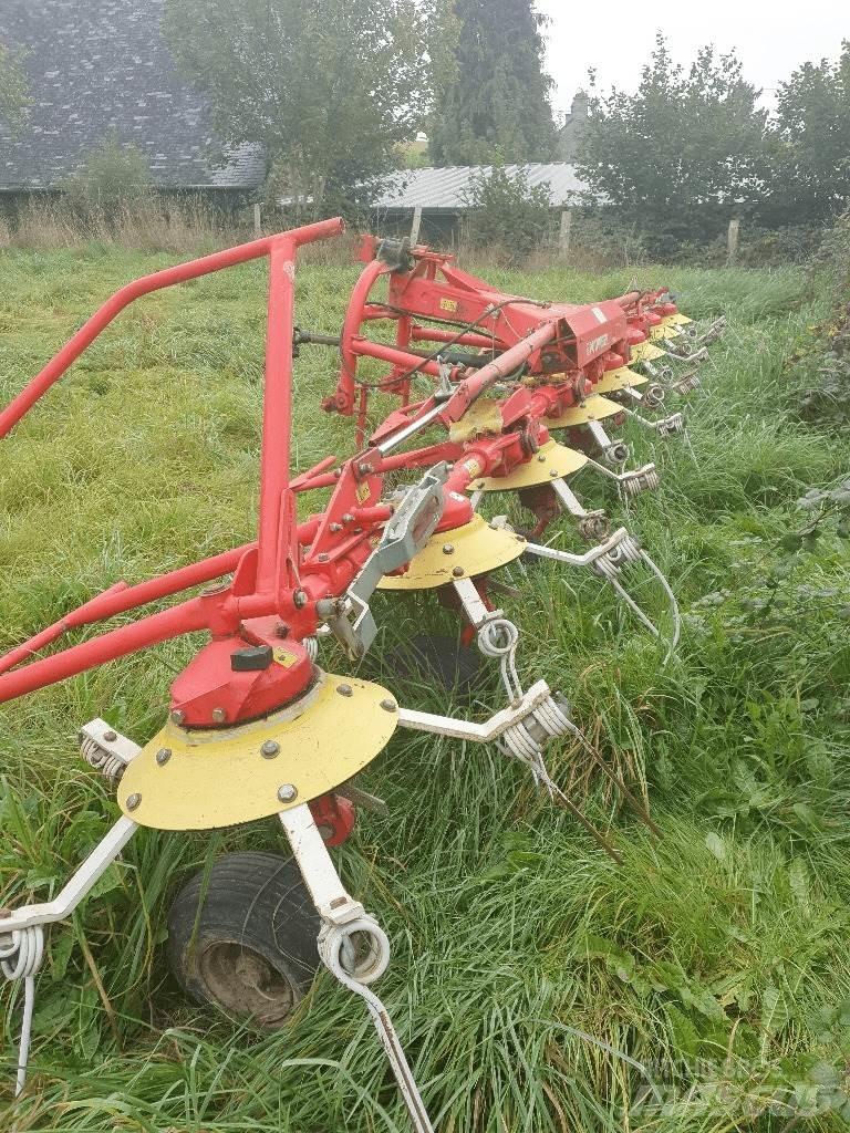 Pöttinger 810N Obraceče a shrabovače sena