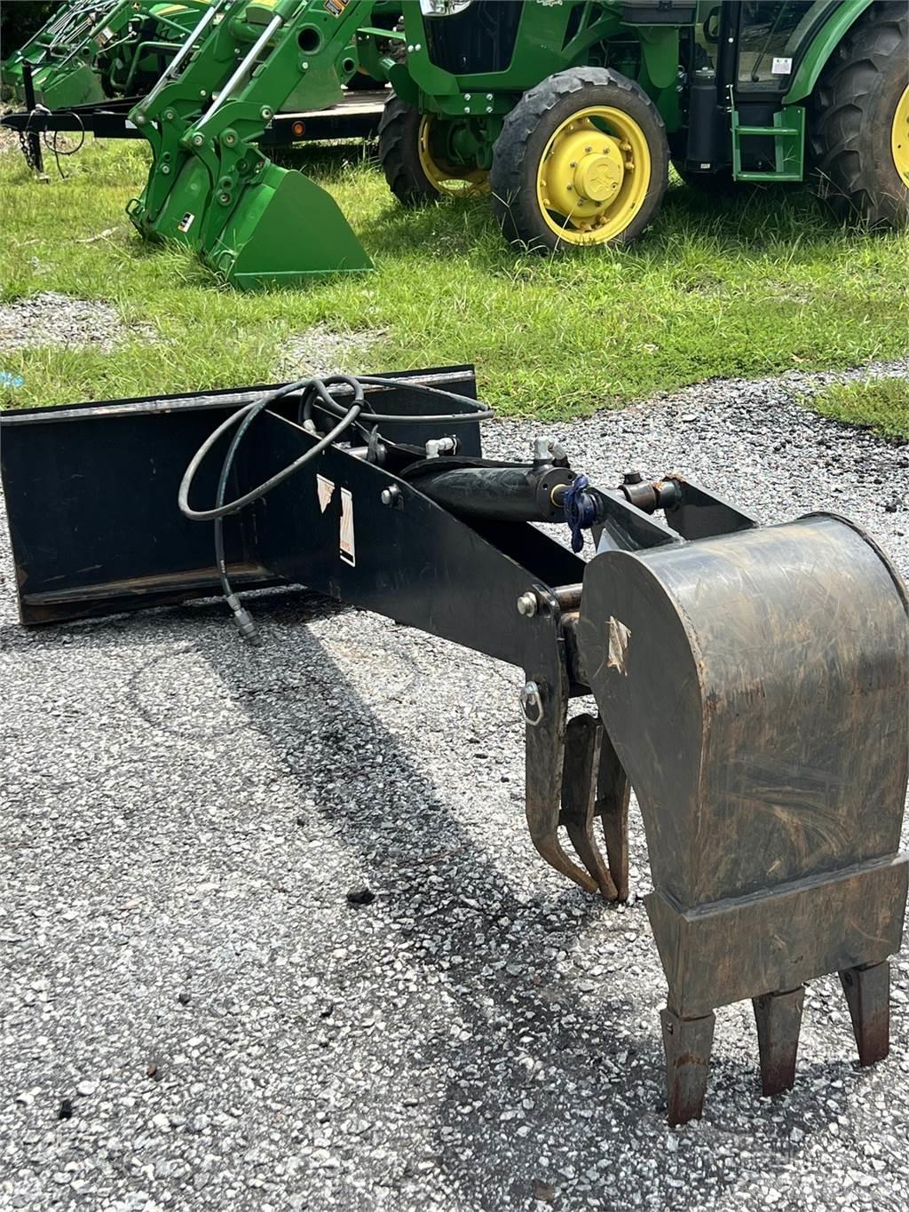 Tiger Backhoe Stavebnictví - ostatní