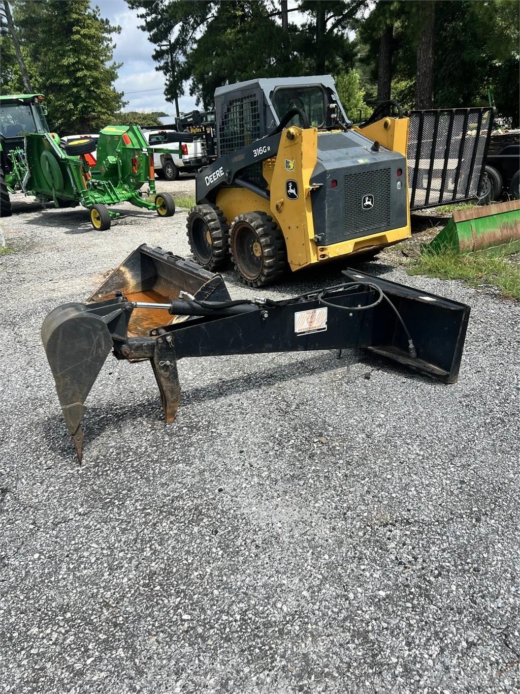 Tiger Backhoe Stavebnictví - ostatní
