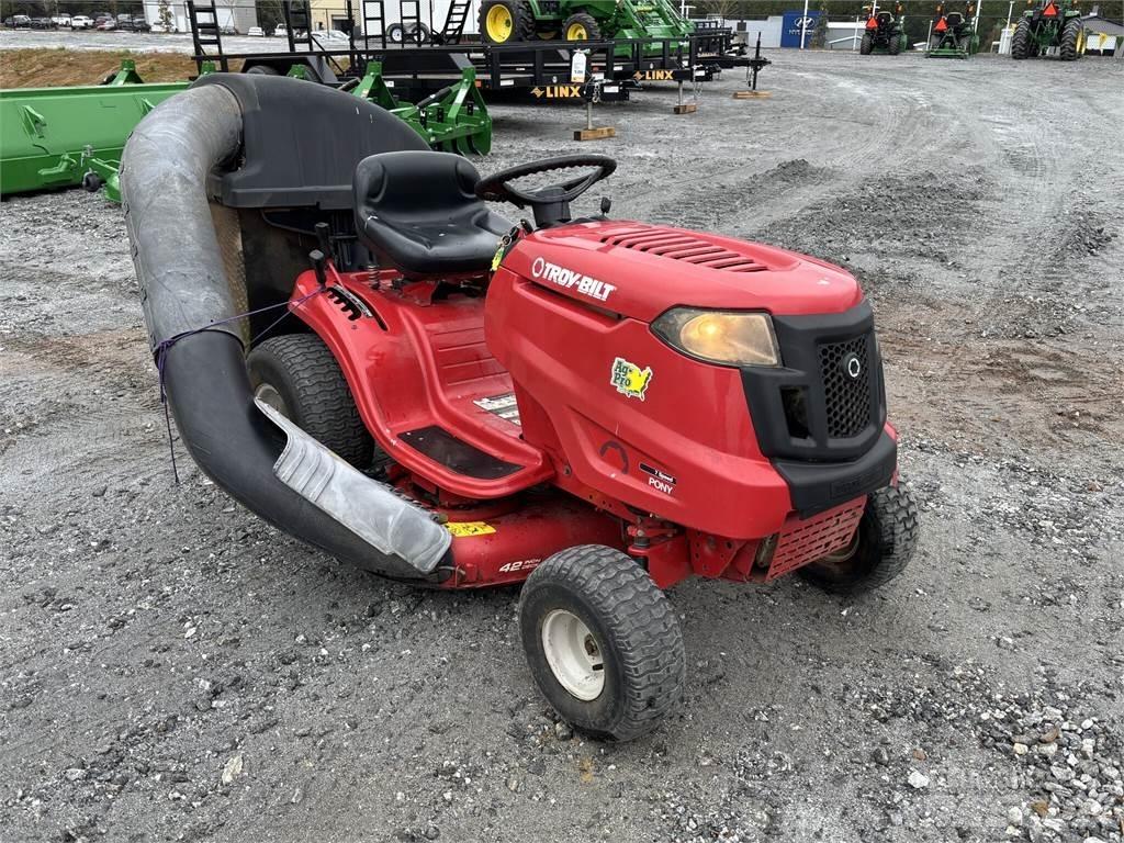 Troy-Bilt Pony Samojízdné sekačky