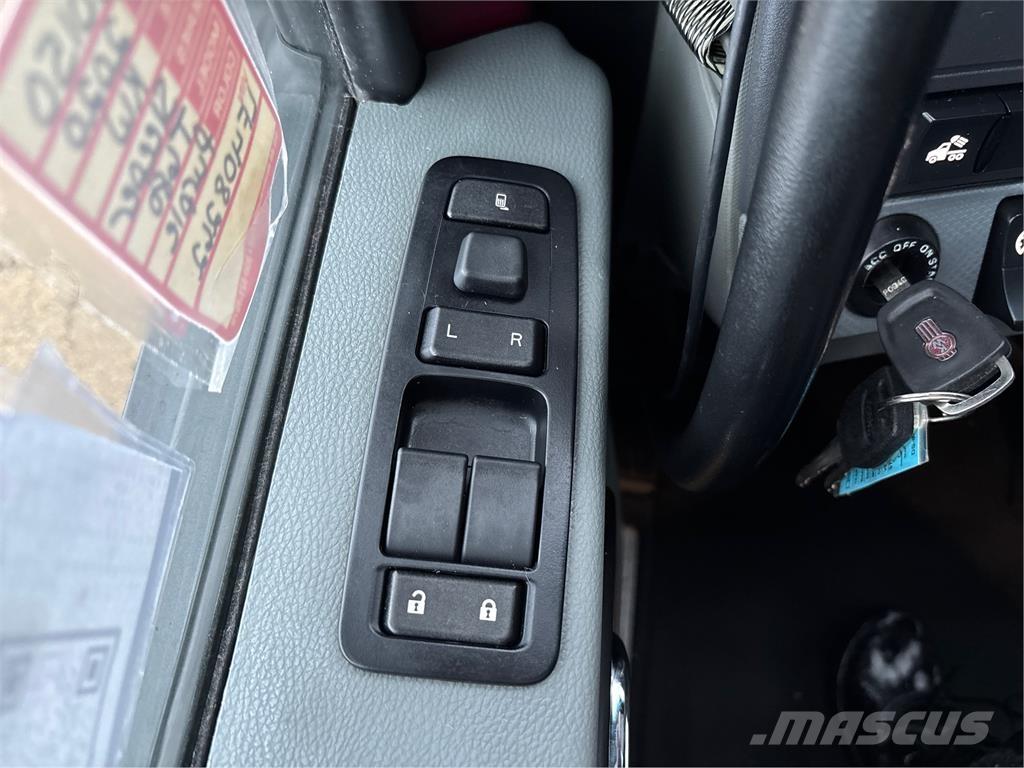 Kenworth T680 Další