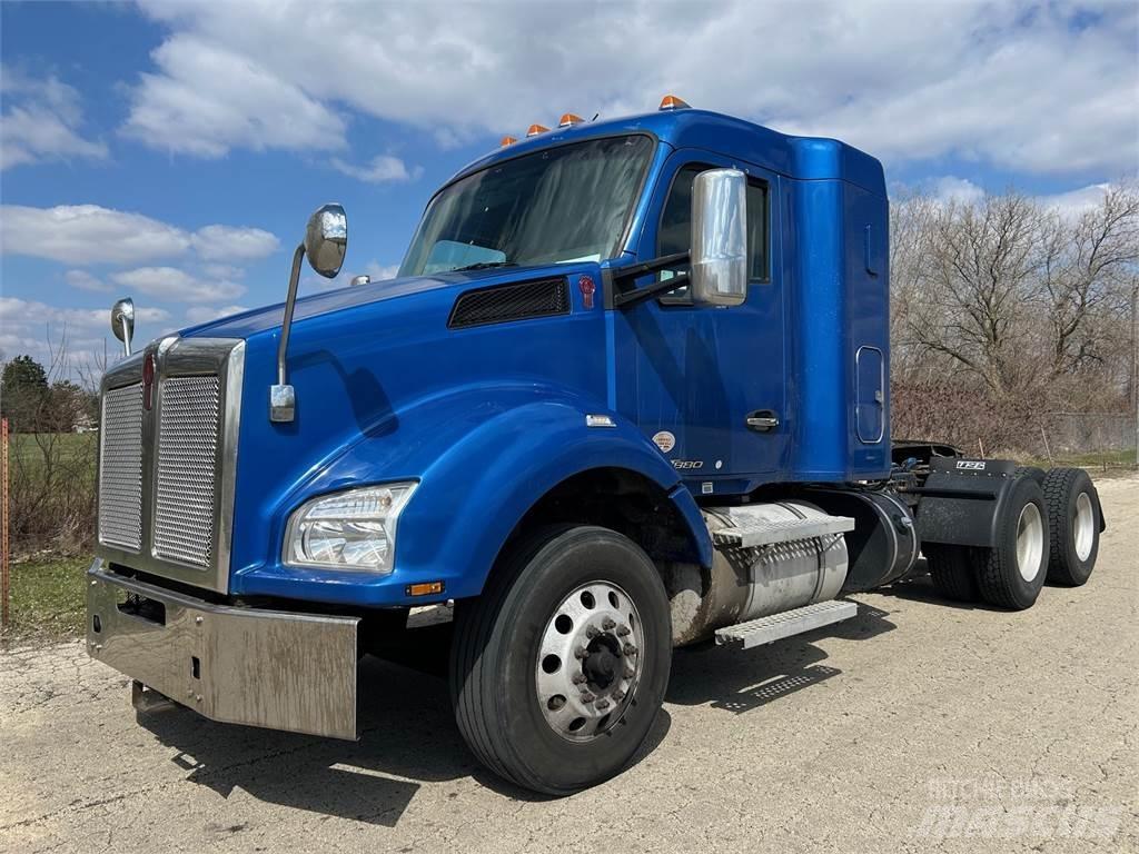 Kenworth T880 Tahače