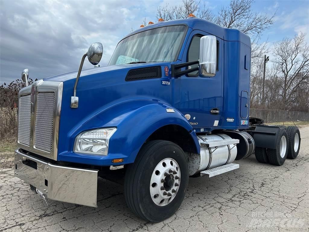 Kenworth T880 Tahače