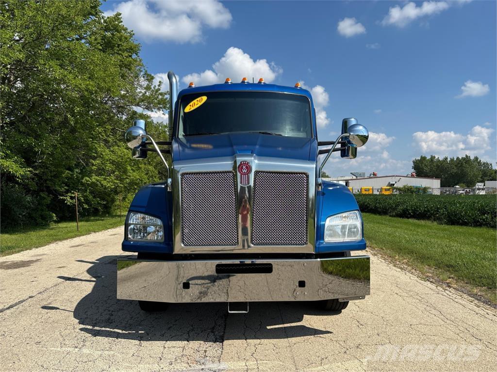 Kenworth T880 Další
