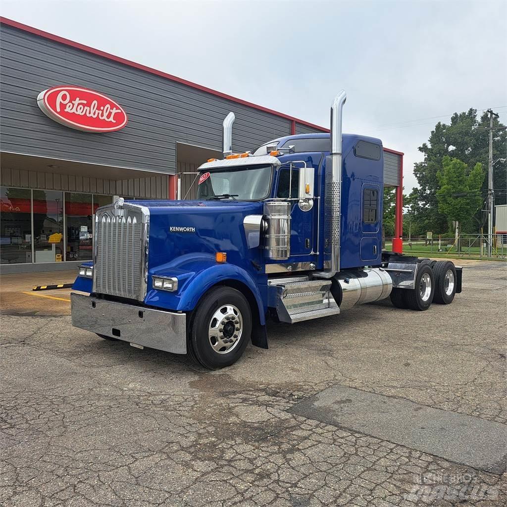 Kenworth W900 Tahače