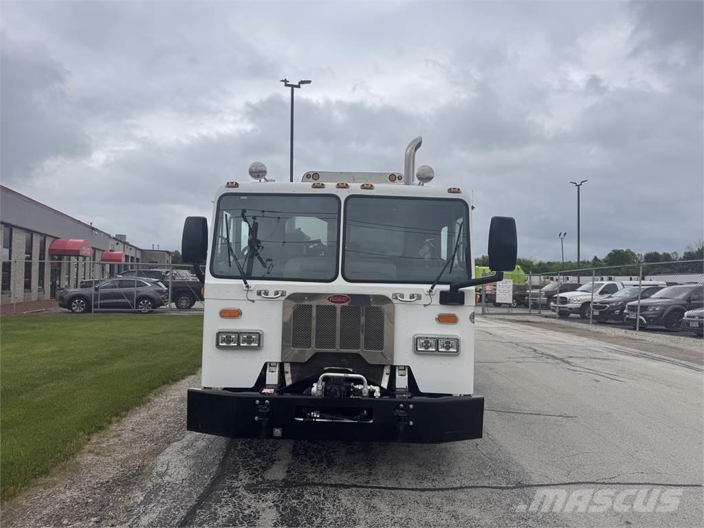 Peterbilt 320 Popelářské vozy