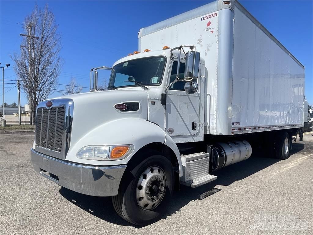 Peterbilt 337 Skříňová nástavba