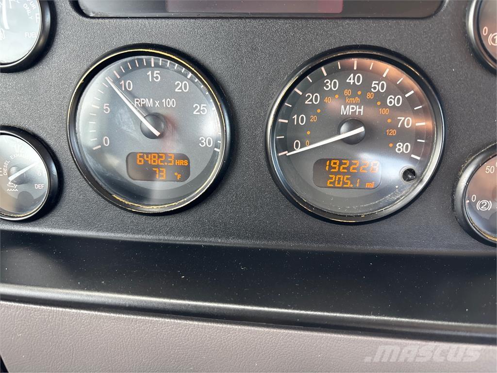 Peterbilt 337 Nákladní vozidlo bez nástavby