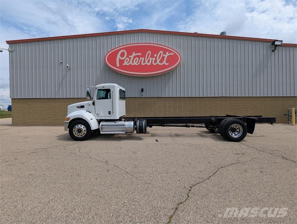 Peterbilt 337 Další