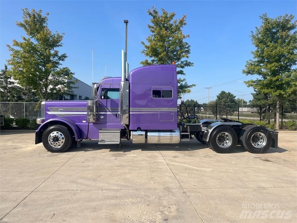 Peterbilt 389 Tahače