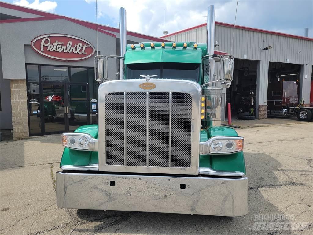 Peterbilt 389 Tahače