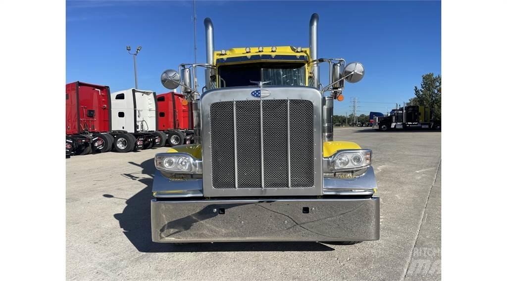 Peterbilt 389 Tahače