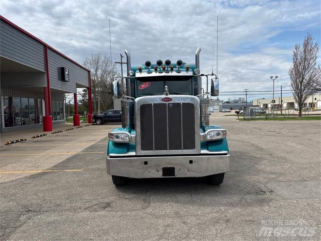 Peterbilt 389 Tahače