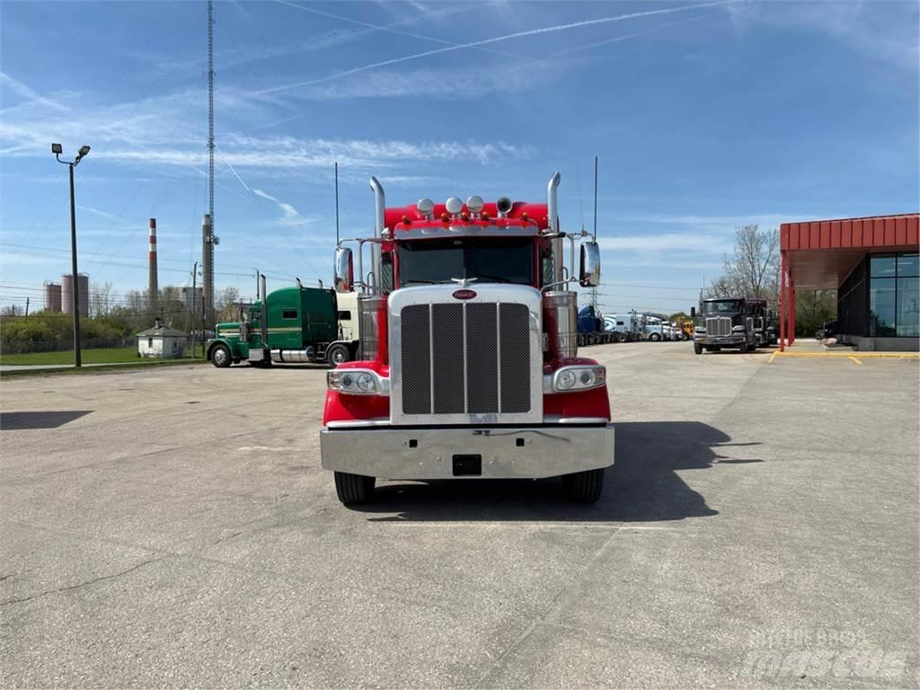 Peterbilt 389 Tahače