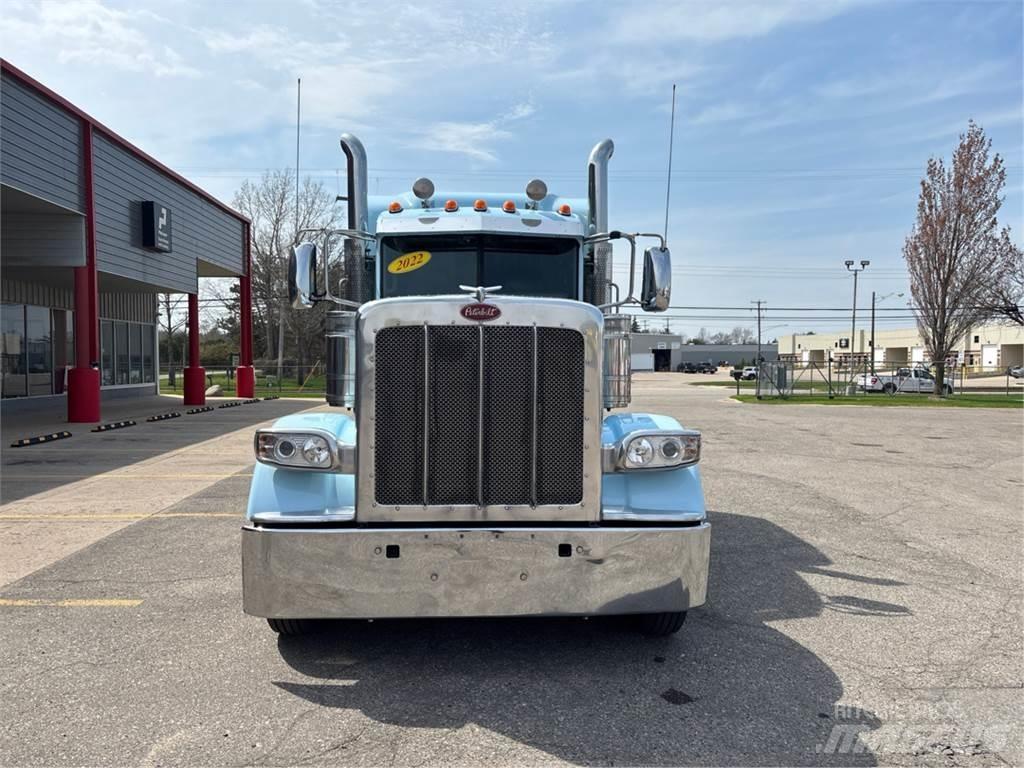 Peterbilt 389 Tahače