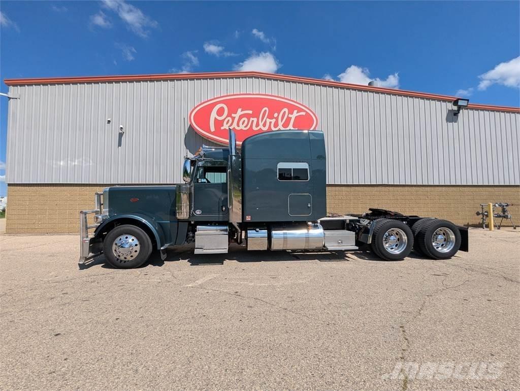 Peterbilt 389 Další