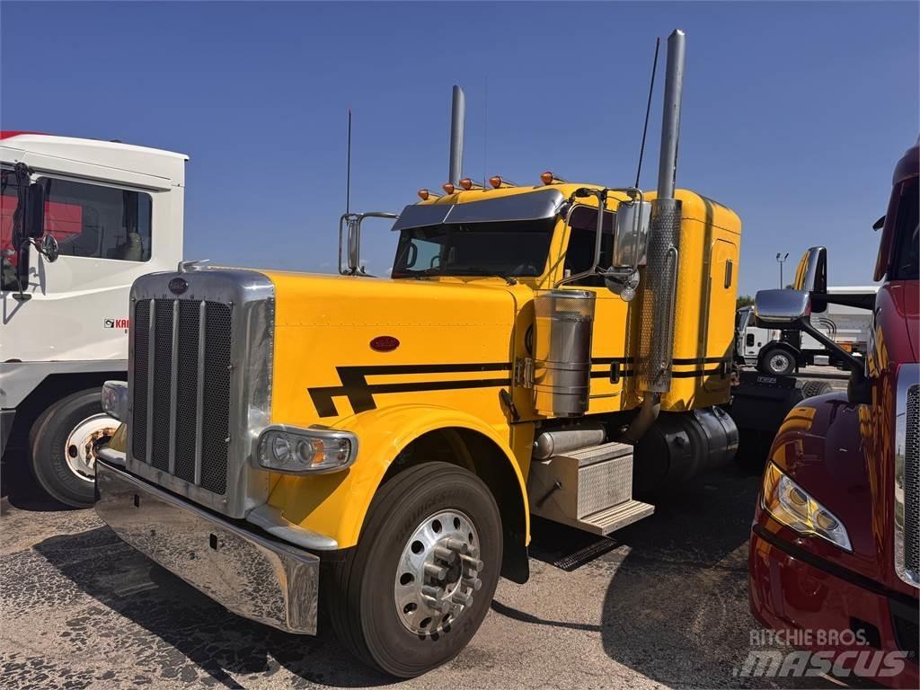 Peterbilt 389 Další