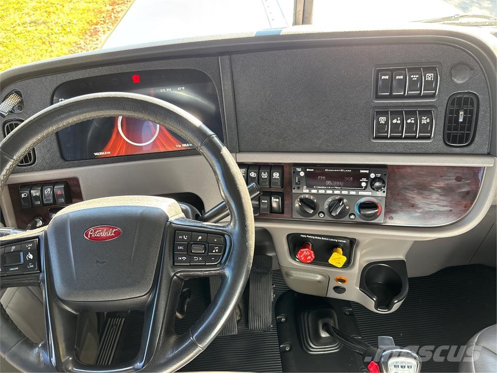 Peterbilt 389 Další