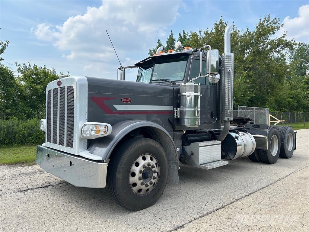 Peterbilt 389 Další