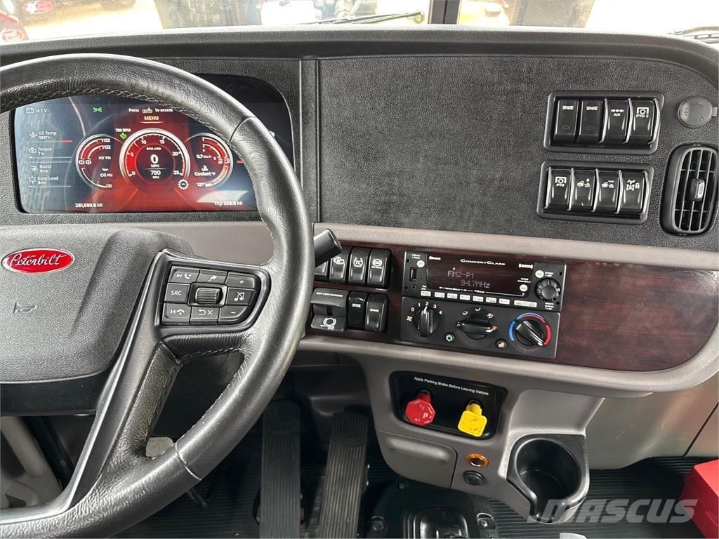 Peterbilt 389 Další