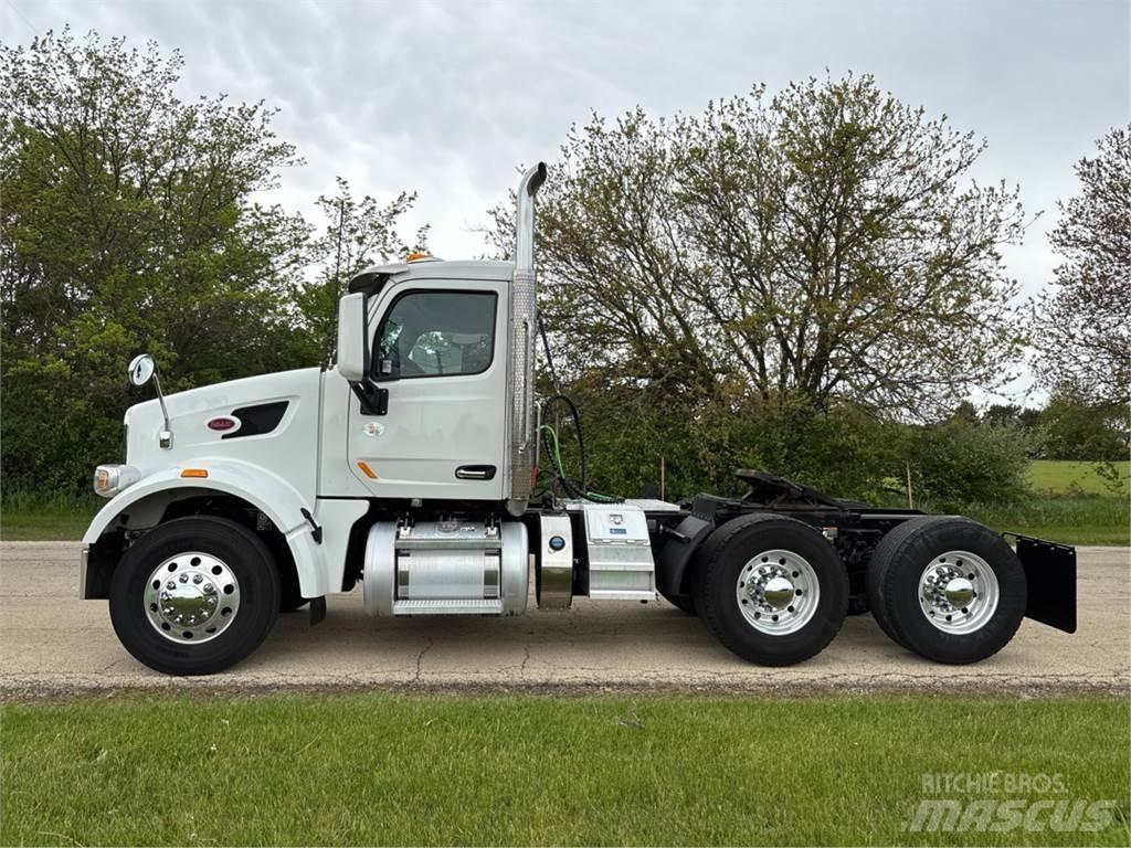 Peterbilt 567 Tahače