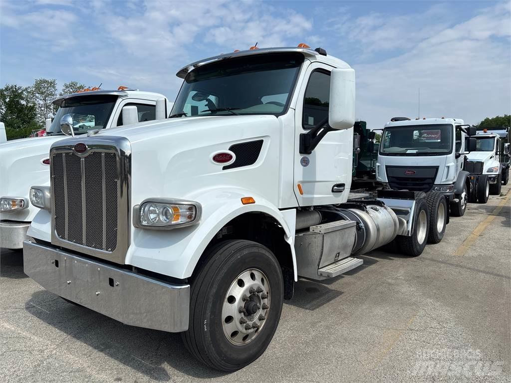 Peterbilt 567 Další