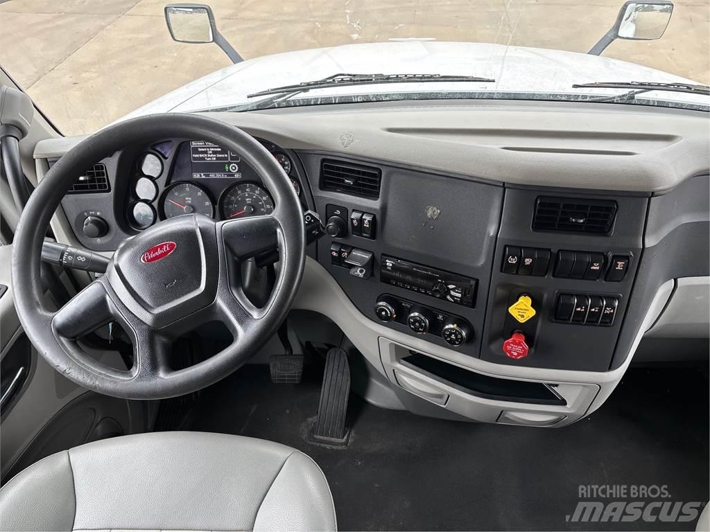 Peterbilt 579 Tahače