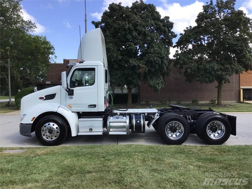 Peterbilt 579 Tahače