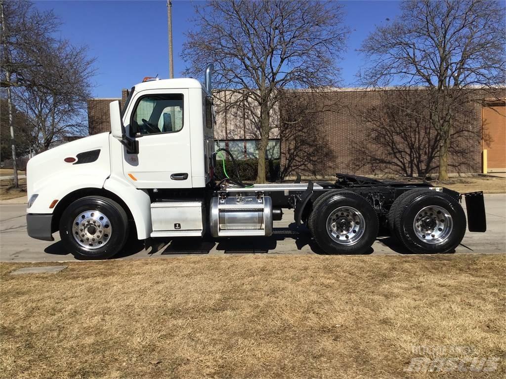 Peterbilt 579 Tahače