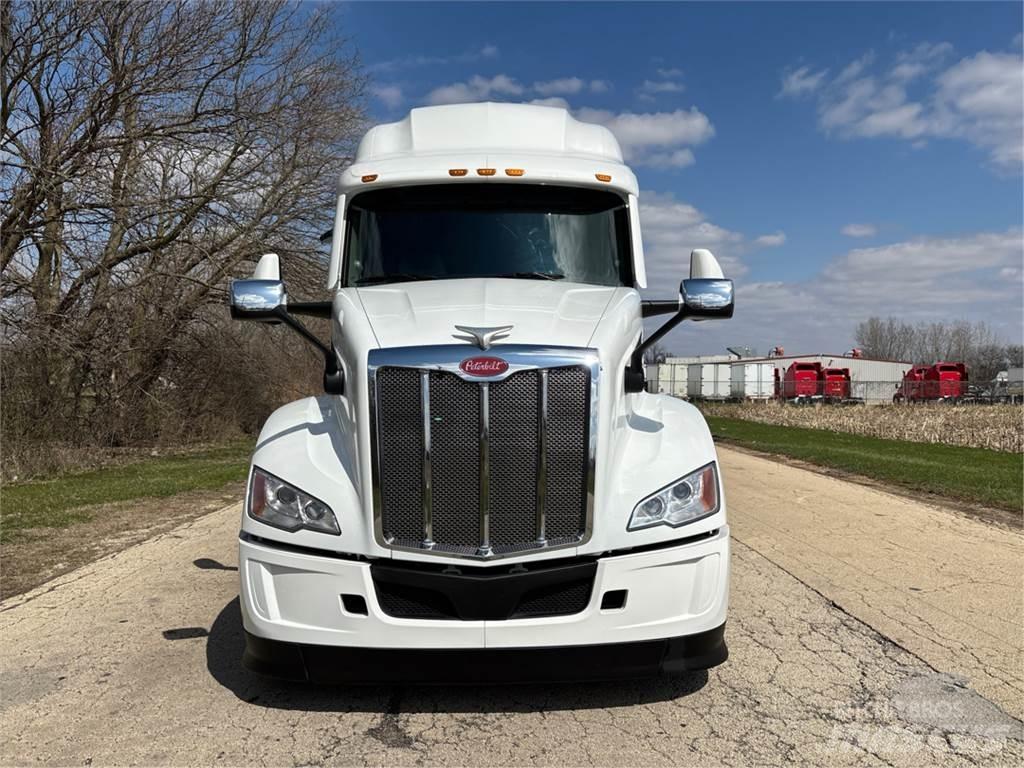 Peterbilt 579 Tahače