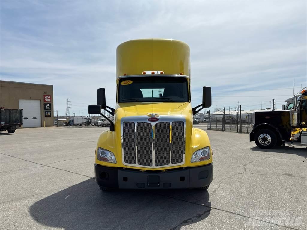 Peterbilt 579 Tahače