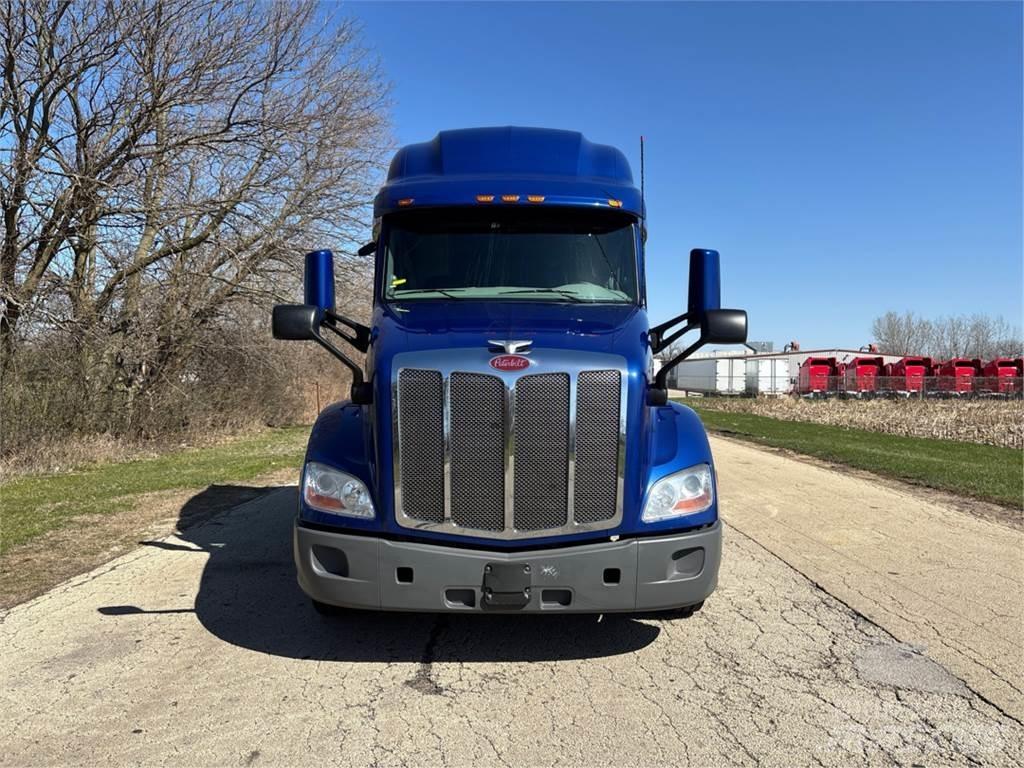 Peterbilt 579 Tahače