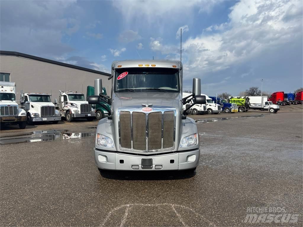 Peterbilt 579 Tahače