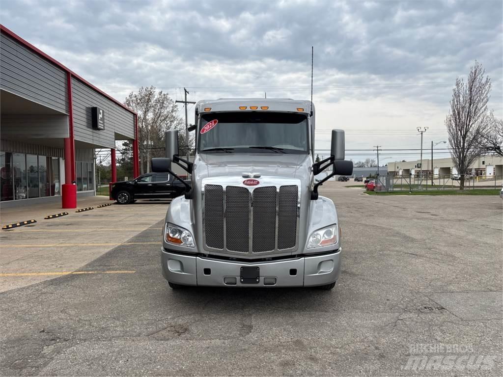 Peterbilt 579 Tahače