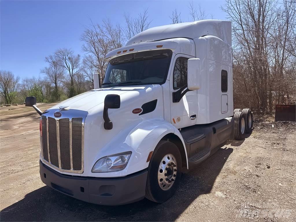 Peterbilt 579 Tahače