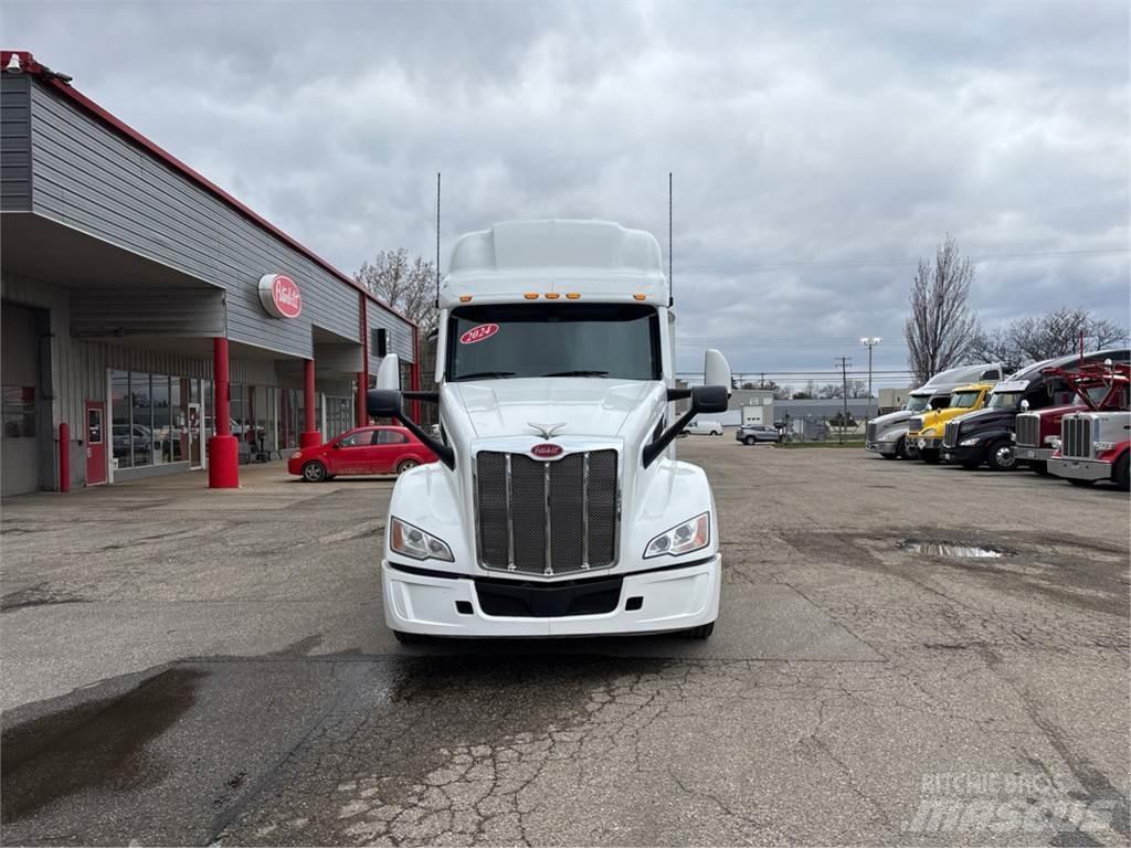 Peterbilt 579 Tahače