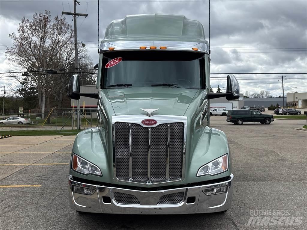 Peterbilt 579 Tahače