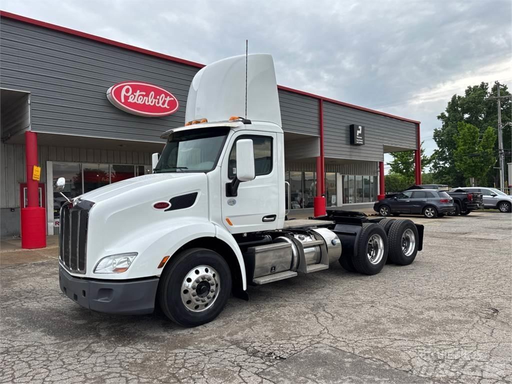 Peterbilt 579 Tahače