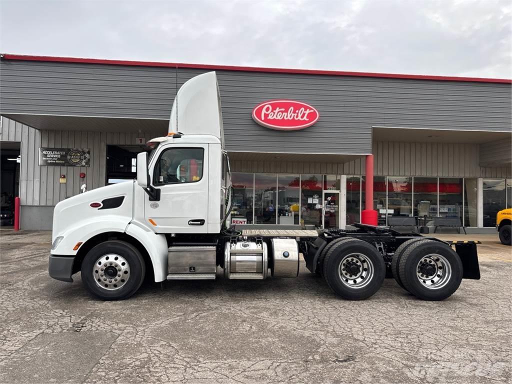 Peterbilt 579 Tahače