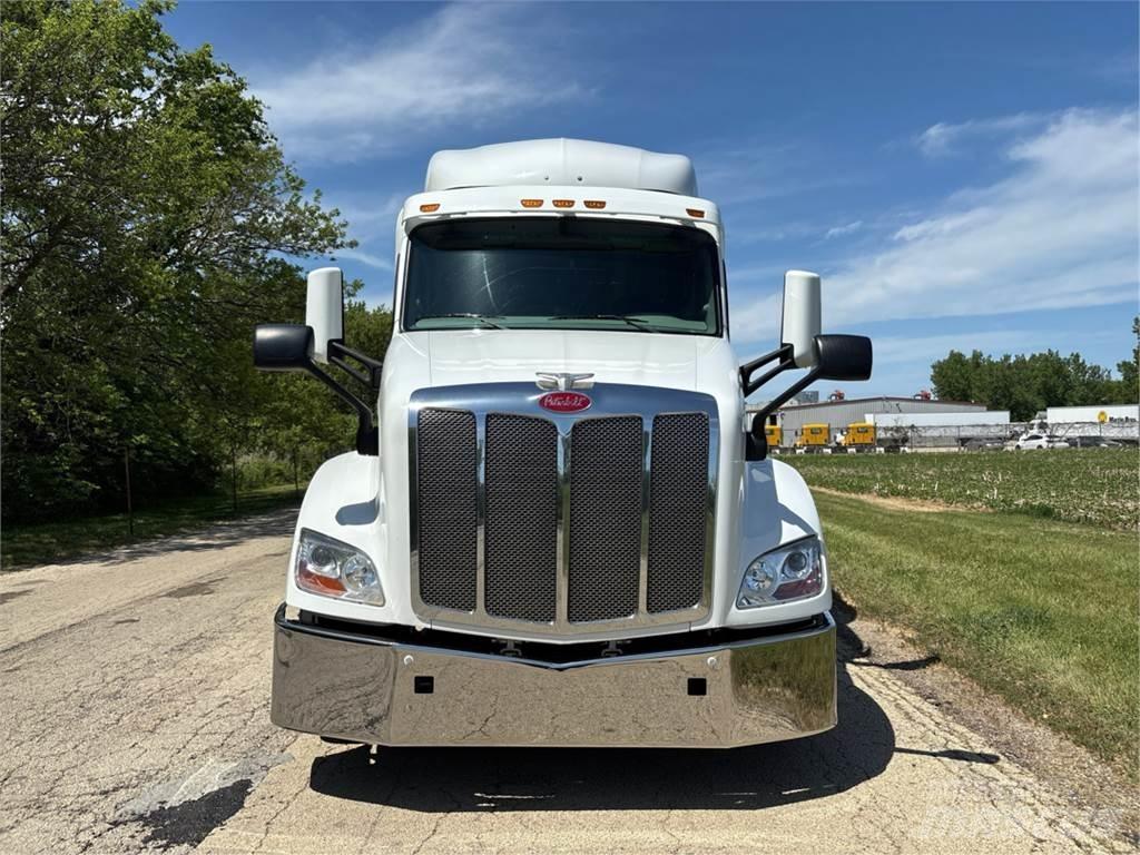 Peterbilt 579 Tahače