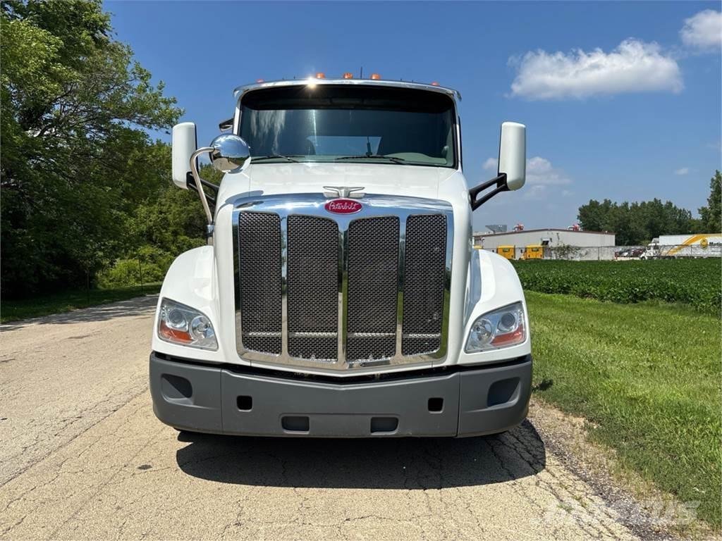 Peterbilt 579 Tahače